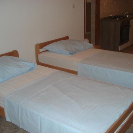 Guest House Karevic Хвар Номер фото